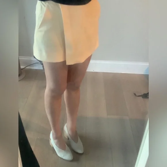 Aritzia skort - Picture 7 of 8